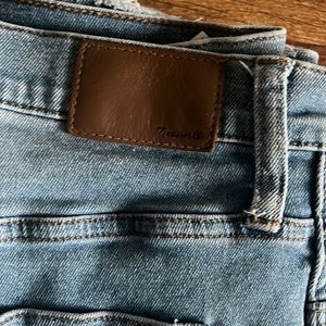 Madewell 10 inch high rise skinny crop Jean